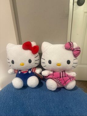 Ty Beanie Babies Hello Kitty Plush Duo - White with Red & Pink Accents